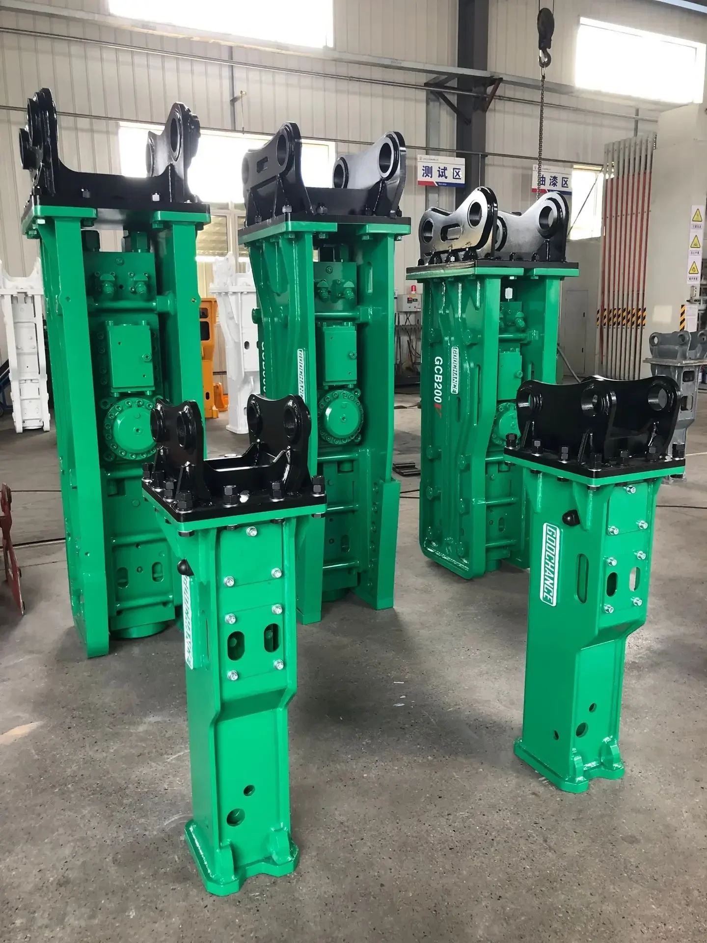 GCB40S SB10 Box Type Hydraulic - Heavy Equipment Breaker 评论和价格