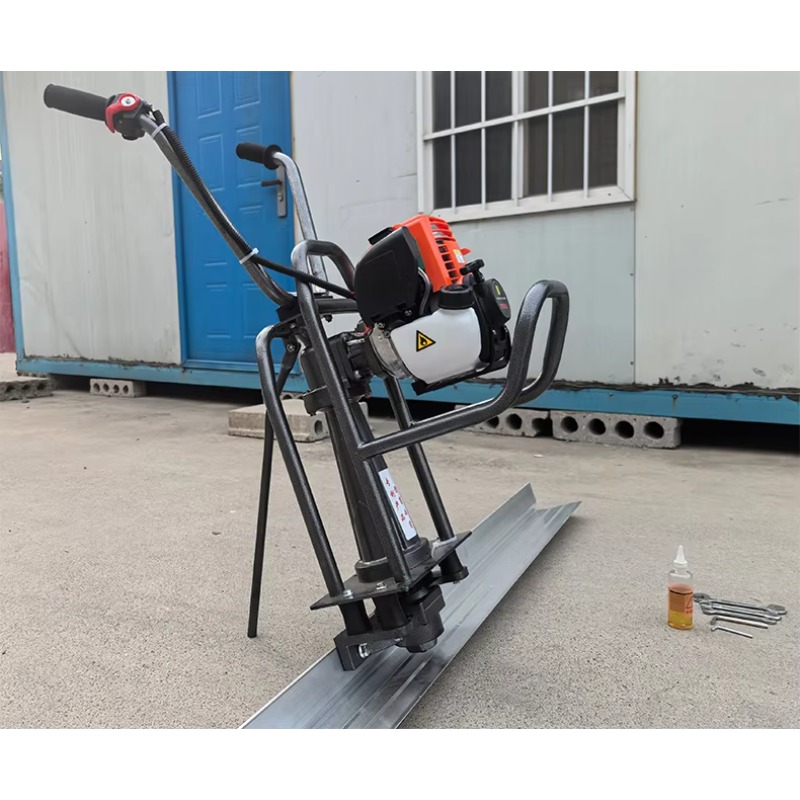 High Efficiency Powered Handhe - Concrete Screed Vibrator 评论和价格